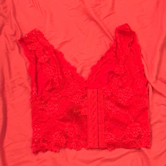 Size M Bebe bralettes. - Picture 1 of 2